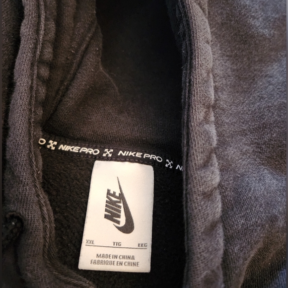 OFF-WHITE x Nike hoodie - Picture 4 of 8